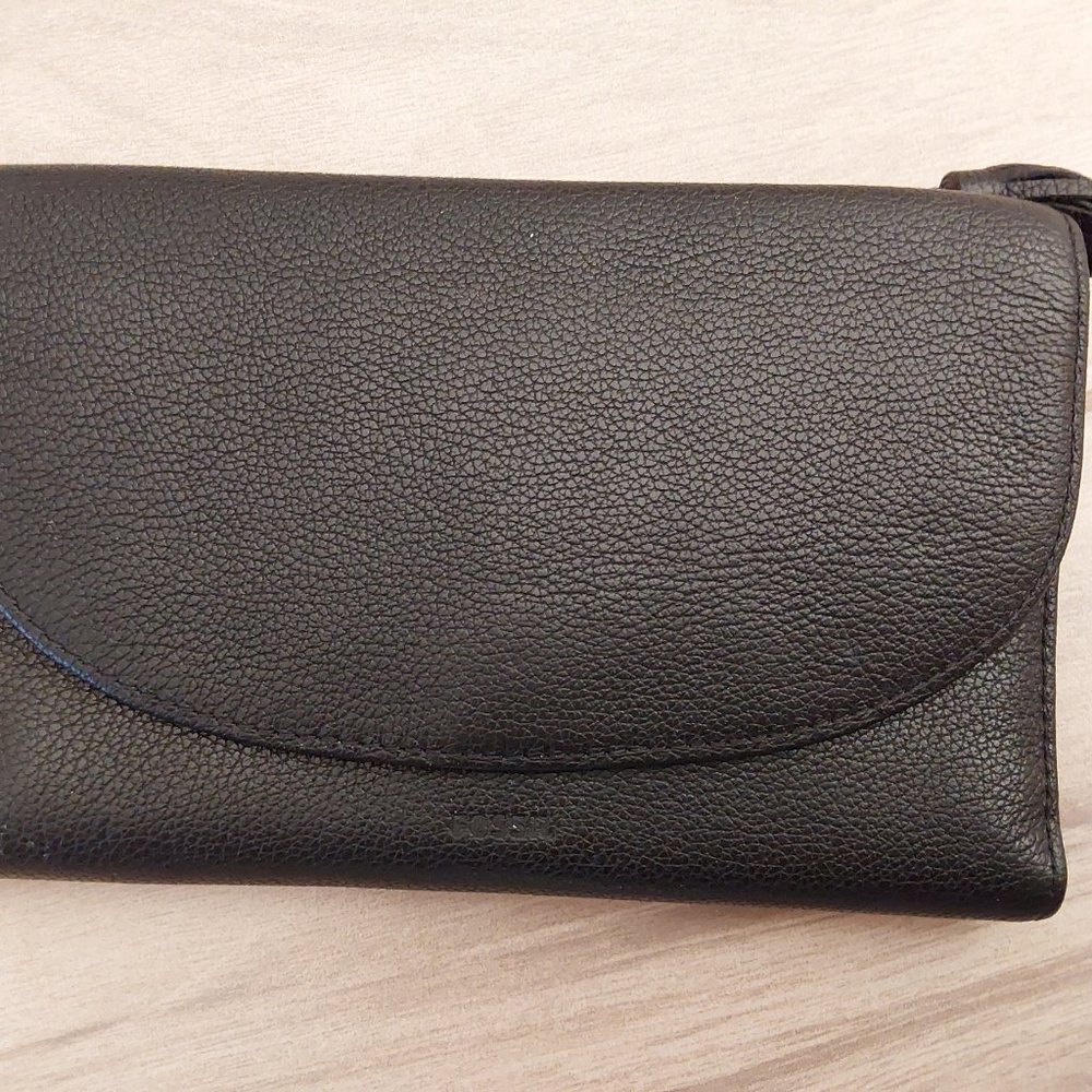 Fossil Black Textured Trifold Organizer Wallet. Size 4.5x7.5x1